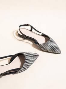 2026 New Pointed Toe Black Flat Sandals, European And American Buckle Strap Slip-On Daily Wear Summer Shoes For Women - Black and White - View 5