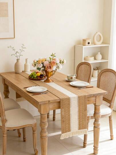 1件波西米亚风针织拼接长方形桌旗，咖啡色和米色，餐桌布，米色流苏装饰，适用于餐边柜、咖啡桌、橱柜防尘罩、家居装饰，适合乡村聚会、晚餐、婚礼、节日和派对装饰、户外野餐、露营装饰，四季皆宜，春夏皆宜。