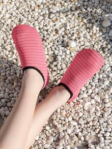 春夏儿童男女童户外休闲条纹软底轻便水鞋、沙滩袜、潜水鞋 - 玫紅色 - 查看 4