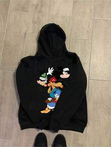 Disney Mickey Mouse, Donald Duck, And Goofy Humorous Design Men's Sweatshirt. Regular Fit, Machine Washable, Suitable For Casual Wear In Autumn And Winter. Cartoon Character Design, Comfortable Fabric, Detailed Description, Easy To Care For. Suitable As A Gift, Birthday Present, Or Other Gift. - 黑色 - 查看 2