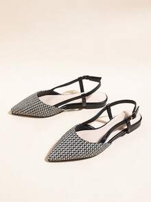 2026 New Pointed Toe Black Flat Sandals, European And American Buckle Strap Slip-On Daily Wear Summer Shoes For Women - Black and White - View 4