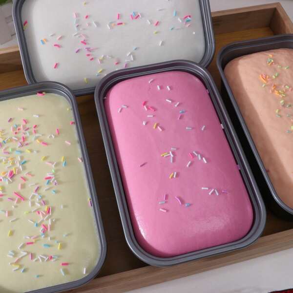 新款慢回弹软萌蛋糕捏捏乐玩具，学生和上班族减压神器，卡通造型捏捏乐玩具