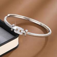1 chiếc vòng tay nữ thiết kế khóa hình chữ nhật hình học, mắt xích, đính đá Cubic Zirconia. - Nhiều màu - Xem 3