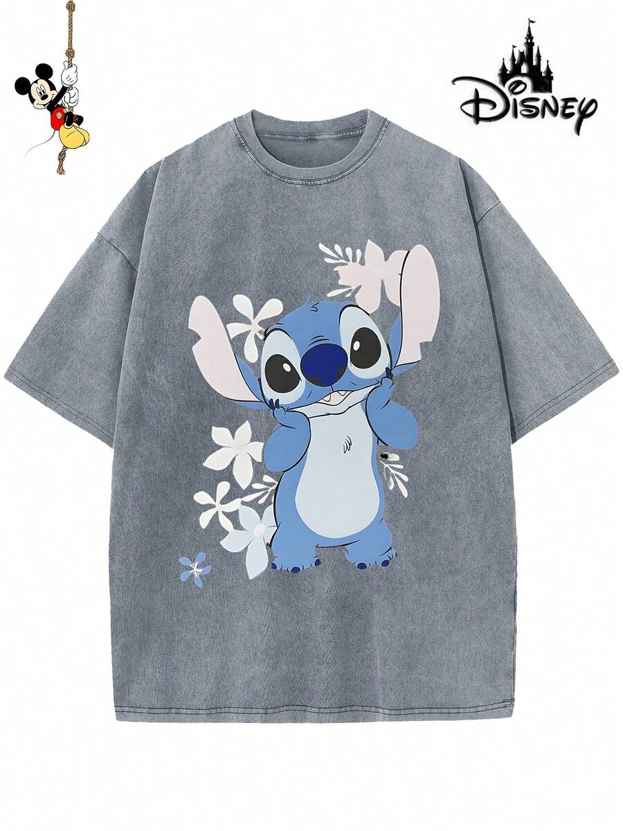 T-shirt homme en coton sous licence Disney, idéal pour les fêtes de fin d'année 2026. Orné d'un motif Stitch, il possède un col rond délavé, une matière douce et confortable, un entretien facile et convient à toutes les occasions : vacances, quotidien, trajets domicile-travail… pour un look festif garanti ! - Gris - Voir 1