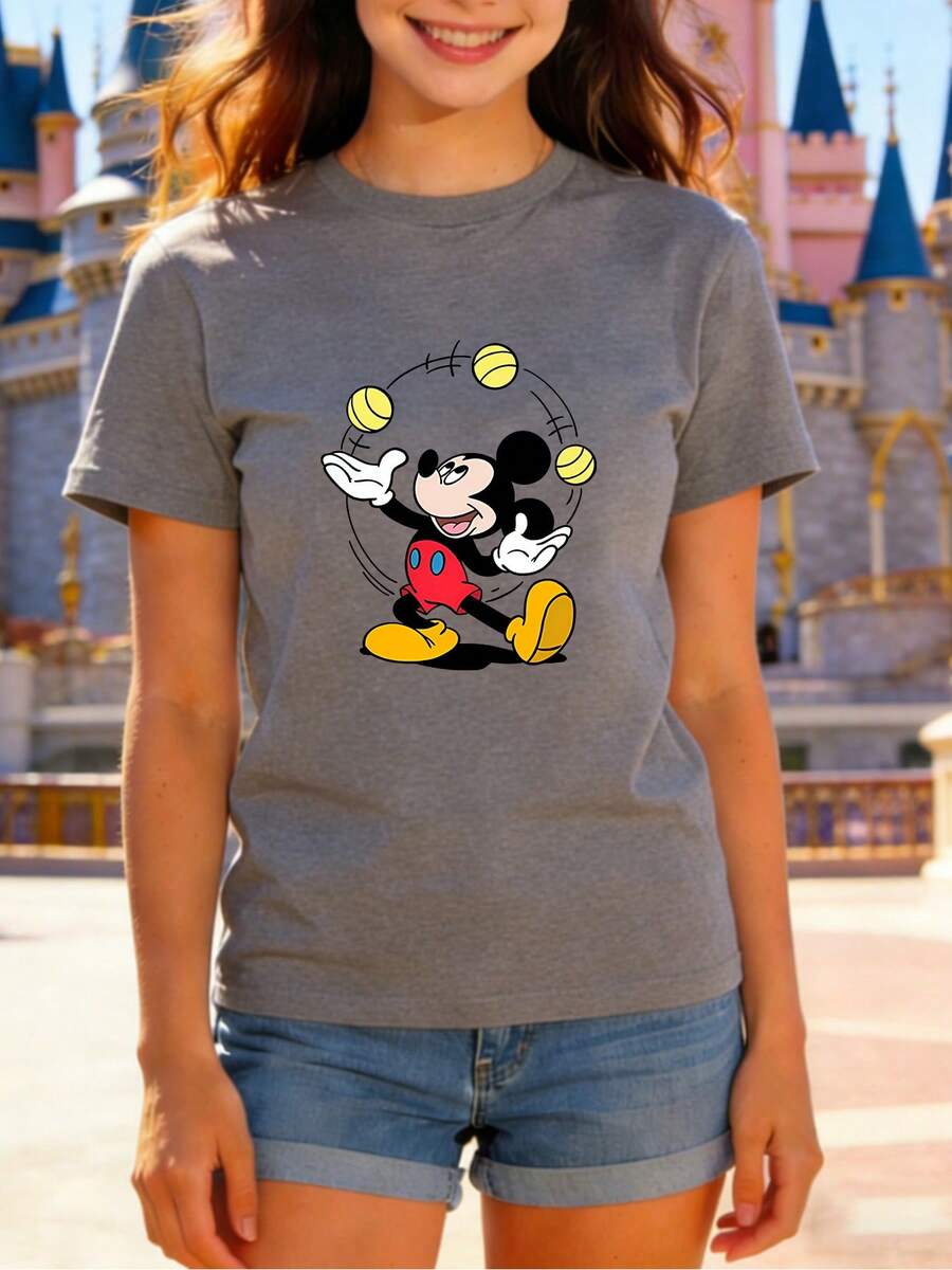 Lightweight Cotton Disney Mickey Mouse Juggling Graphic Tee, Breathable Summer Casual Pullover T-Shirt For Theme Park TripsMade From Soft, Comfortable, And Durable Pure Cotton, This Is An Ideal Choice For Spring And Summer. This Crew Neck T-Shirt Is Suitable For Various Occasions, Including Everyday Wear, Shopping, Parties, Travel, And Gatherings, And Also Makes A Thoughtful Gift. - Gris - Voir 1