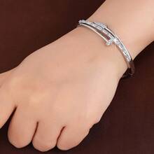 1 chiếc vòng tay thời trang hình mũi tên quấn quanh, đính đá Cubic Zirconia, dành cho nữ. - Nhiều màu - Xem 10