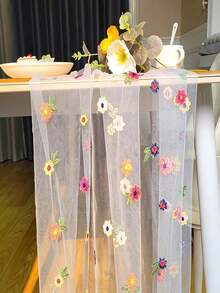 1Pc Floral Embroidered Table Runner, Featuring Colorful Mini Flowers And A Semi-Transparent Mesh Fabric, In A Rustic And Refreshing Style, Suitable For Bedroom, Living Room, Party, And Wedding Table Decoration. - 11.81*70.87英寸 - 查看 6
