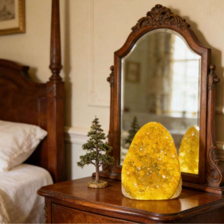 1pc 600-800g Green Quartz Cluster Decor, Suitable For Home & Office, Crystal Decoration Gift For Family And Friends