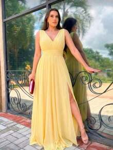 Long Dress With A Slit, Suitable For Graduation, Wedding, Guest, Or Bridesmaid, With Sparkle. - Yellow - View 1