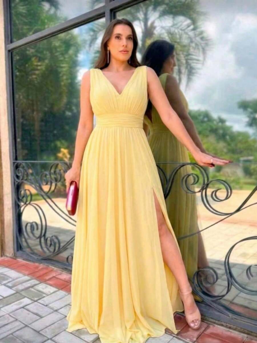 Long Dress With A Slit, Suitable For Graduation, Wedding, Guest, Or Bridesmaid, With Sparkle. - Yellow - View 1