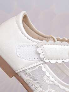 1 Pair Girls' Children's Fashion Lace Handmade Butterfly Decor Minimalist Floral Trim Embroidered Shiny Bead Breathable Mesh & PU Material Non-Slip TPR Sole Hook And Loop Strap Round Toe Soft Princess Sandals, Suitable For Dresses, Piano Performance, Spring/Summer/Autumn - Beige - View 8