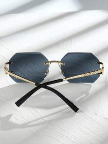 一副多边形女士奢华无框金属时尚眼镜，适合各种场合 - 彩色 - 查看 3