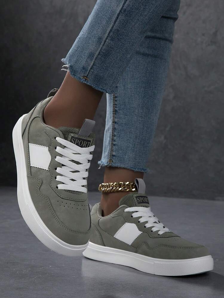 Zapatos casuales para mujer, zapatillas de moda, zapatos ligeros de estilo callejero para patineta - Verde militar - Añade 4