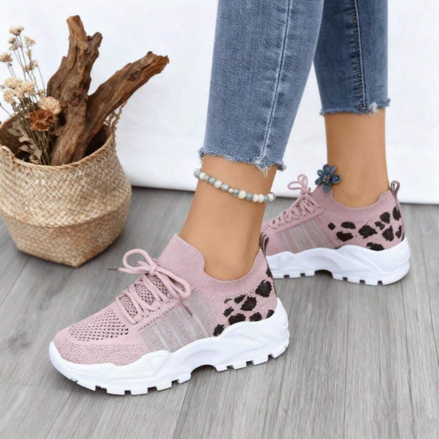 Fashion Leopard Print Lace-Up Trainers. Lightweight Mesh, Cushioned Sole And Flexible Design, Comfy For Gym, Walking And Everyday Casual Wear.