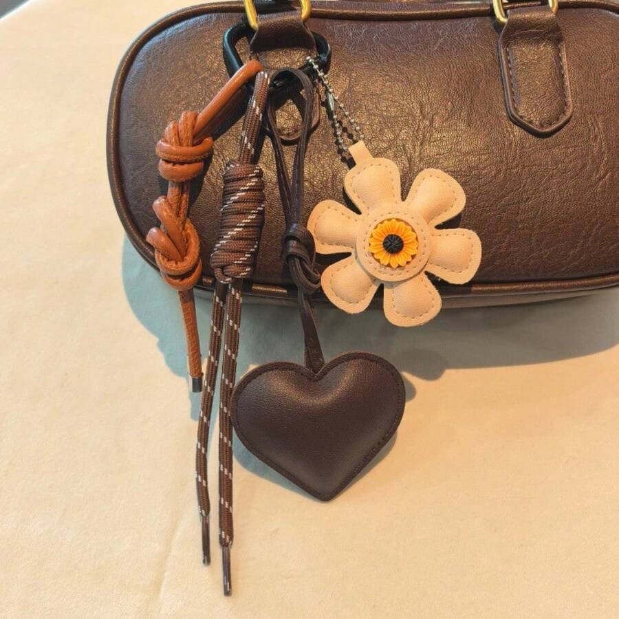 1PC Girl -Style DIY Bag Pendant, Leather Braided Rope Flower Heart Ornament, Car Keychain Pendant - 米色 - 查看 1