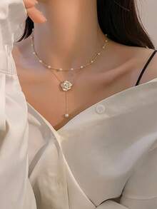 1pc Elegant Pearl Camellia Flower Double-Layer Necklace, Personalized Faux Pearl Tassel White Camellia Flower Choker Necklace, Fresh And Elegant Fashion Bridal Necklace, Versatile For Wedding, Date, Party, Birthday, Women Jewelry Gift - Gold - View 8