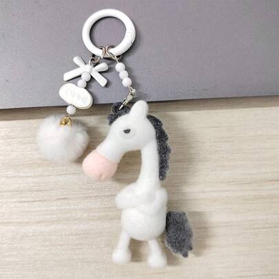 1个2026新款黑色马形钥匙扣，男女通用休闲装饰配件，酷炫马形钥匙圈，吉祥物