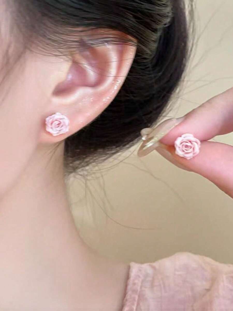 1 Pair Fashionable Petite Elegant Cute Niche Versatile Rose Flower Stud Hoop Earrings, Suitable For Women's Daily, Festival, Date Wear - Roses - View 1