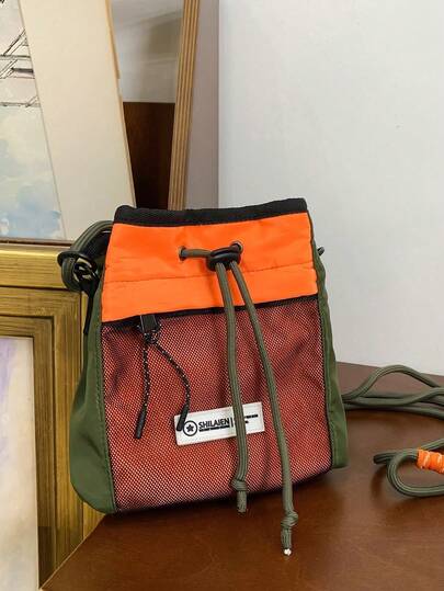 春季时尚简约撞色休闲方形包，户外休闲旅行购物校园多功能男女通用手提包单肩斜挎包