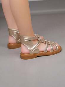 1 đôi sandal cao cổ đế bằng kiểu dáng tối giản mới dành cho bé gái, đế mềm chống trơn trượt, giày đi biển đa năng phù hợp cho mùa hè. - Vàng - Xem 8