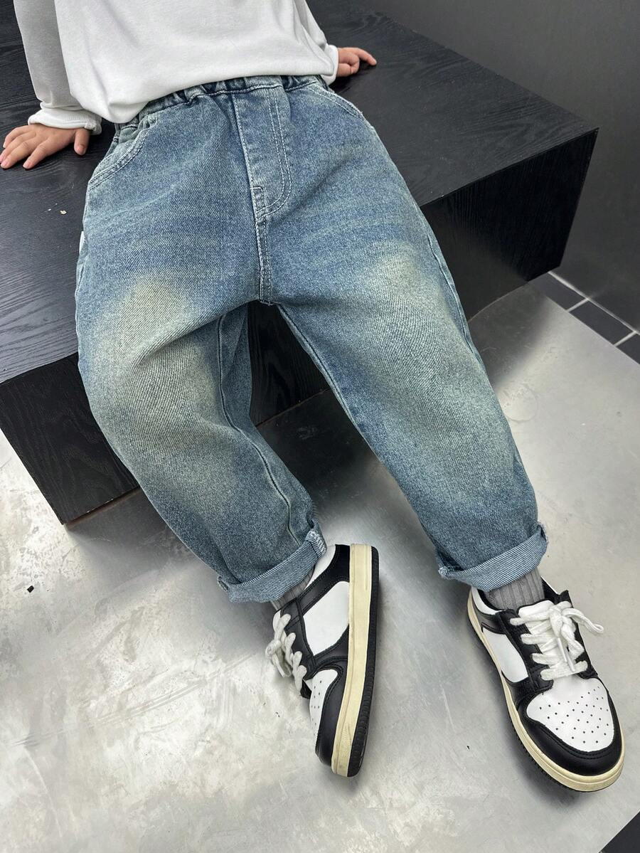 Young Boy's Loose Fit Casual Denim Jeans, Autumn Style - Baby Blue - View 1
