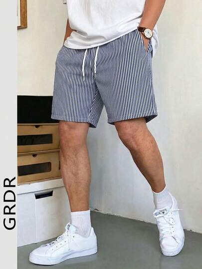  Pantalones cortos a rayas de estilo vacacional para hombres GRDR, pantalones casuales y cómodos de estilo minimalista para salir, de longitud hasta la rodilla