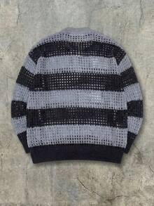 ANDREILEE ANDREILEE Áo len chui đầu phong cách Hàn Quốc unisex mùa xuân hè, kiểu dáng thường ngày, kẻ sọc phối màu tương phản, vai rớt, cổ tròn, tay dài, khoét lỗ, hơi xuyên thấu. - màu đen - Xem 3