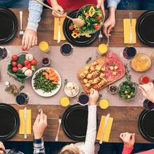 7英寸+9英寸豪华黑色圆形纸盘套装，适用于婚礼甜点及主菜盛放、生日派对蛋糕、周年纪念宴会、商务茶歇自助餐、节日聚会、牛排意面、下午茶点心等场合，优雅黑色餐具。 - 黑色 - 查看 5