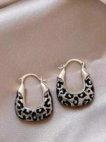 1 Pair Retro Chic Geometric Leopard Print Unique Elegant Personalized Hoop Earrings For Women, Suitable For Parties And Gatherings - Silver - View 5