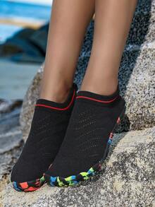 Unisex Water Shoes For Swimming, Beach, Diving, Non-Slip And Scratch-Resistant, Soft Bottom Beach Socks - Black - View 8