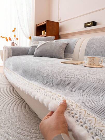 1pc Plush Floral Trim Sofa Cushion Cover, Solid Color Sofa Slipcover For All Seasons, Pet Scratch Resistant Sofa Protector, Pet-Friendly Sofa Cover, For Bedroom, Office, Living Room Furniture Decor (Backrest And Armrest Covers Sold Separately)