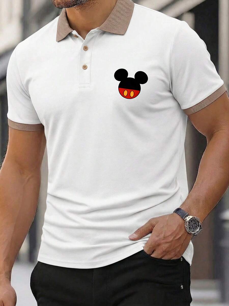 Officially Licensed By Disney: Men's New Summer Short-Sleeve Polo Shirt Featuring A Mickey Mouse Graphic Print Logo. Boasting A Vintage American Aesthetic And A Sophisticated Business-Style Collar, This Versatile Top Serves As An Excellent Layering Piece And Is Ideal For Golf. - 白色 - 查看 1