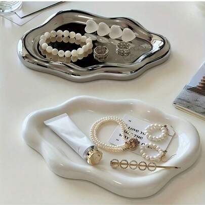 1pc Asymmetric Minimalist Jewelry Tray, Cute Cloud Shaped Single-Layer Luxury Jewelry & Perfume Display Stand, Fashionable Home/Office Key Storage, Ideal Christmas, Thanksgiving, New Year, Valentine's Day Gift To Add Stylish Aesthetics To Your Space