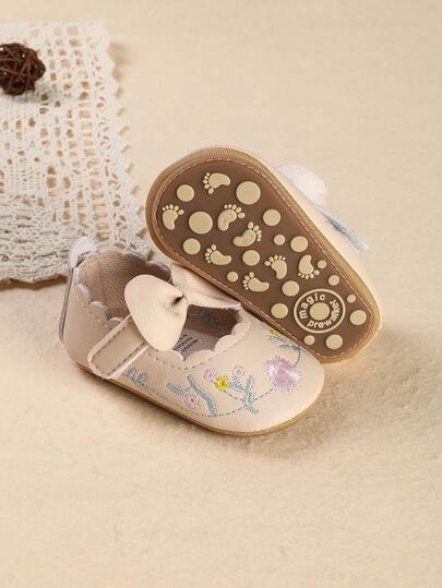 1 Pair Newborn Infant Girl Flower Bow Decor Fashion Versatile Princess Shoes, Suitable For Spring & Autumn