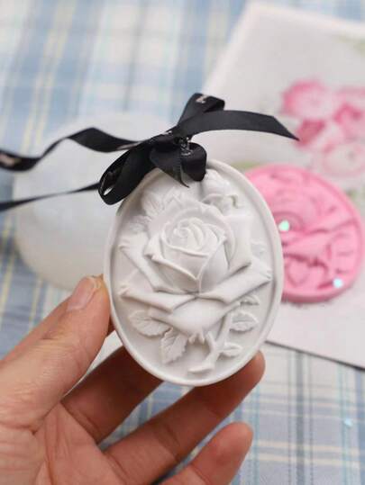 1pc Rose Flower Hanging Plaque Aroma Stone Silicone Mold, Handmade DIY Fragrance Stone Decor Mold, Multiple Patterns, Non-Stick Easy Demold
