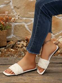 2026新款法式水晶装饰方头平底凉鞋，优雅套脚设计，适合搭配连衣裙，春夏秋季皆宜。 - 米色 - 查看 3