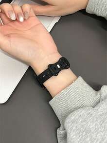 1条硅胶运动表带,兼容 38mm、40mm、41mm、42mm、44mm、45mm、46mm、49mm,时尚智能手表替换表带,适用于Series Ultra2、Ultra SE2、SE 11、10、9、8、7、6、5、4、3、2、1,男女通用 - 黑色 - 查看 5