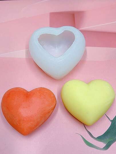 1个心形硅胶蜡烛模具，DIY香薰蜡烛，石膏扩香石家居装饰模具，适用于情人节、母亲节