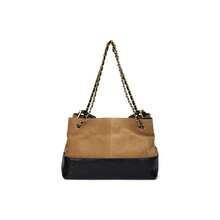 CHANEL 25A Métiers D'Art Brand Logo Leather-Threaded Chain Color-Blocked Suede  Shopping Bag With Gold Hardware, Small Women's Shoulder/Handbag, Beige/Black. - AS5634-B20827-U1536 - 查看 3