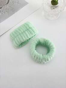 3-Piece Sponge Headband, Wristband, Yoga Accessory, Running, Skincare, Moisture-Wicking, Hairband, Face Mask, Cleansing And Exercise, Neutral, Fitness And Beauty Accessories, Gym, Self-Care, Bath Accessories, Hair Accessories, Exercise Equipment - Green - View 3