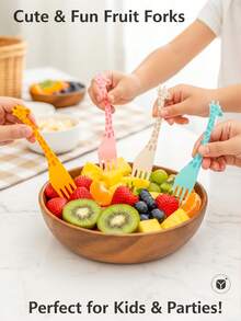 2/12/24pcs Cute Giraffe Fruit Forks, Cartoon Plastic Small Forks, Dessert Cake Forks, Animal Cartoon Fruit Picks, Party Snack Ice Cream Small Forks Suitable For Birthday, Wedding, Festival Parties - Multicolor - View 5