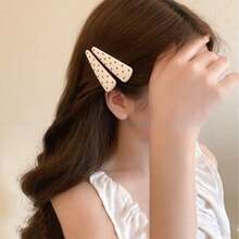 2个女士优雅亚克力三角波点发夹，适合日常使用 - 彩色 - 查看 4