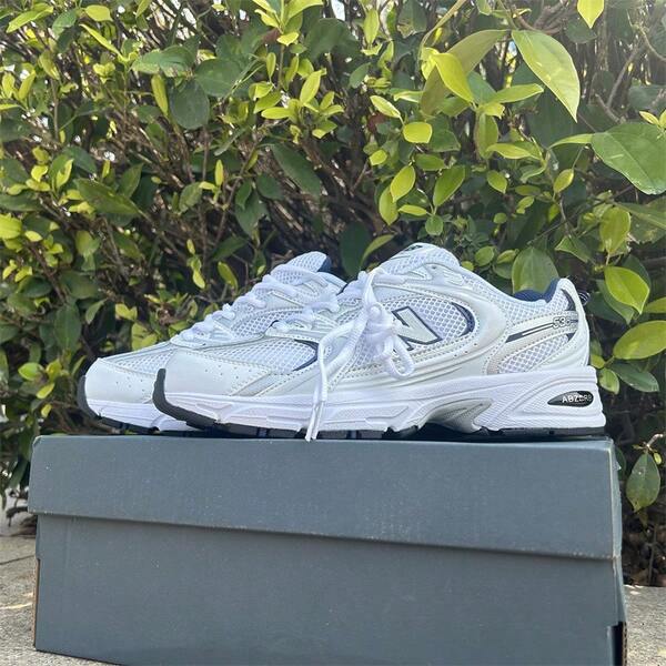 New S-Balance MR530SG Classic Retro Mesh & Synthetic Leather Casual Sneakers, White & Silver Unisex