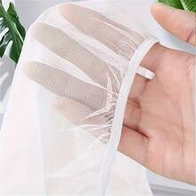 Tấm lưới polyester bền chắc 60cm/80cm, lưới chống muỗi và lá cây cho thùng chứa nước mưa ngoài trời - Màu trắng, phù hợp với các loại thùng chứa nước mưa tiêu chuẩn, thiết kế tiện dụng, che phủ hiệu quả. - Xem 6