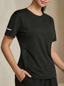 Women's Sweat Wicking Reflective Running Shirt, Basic Black Gym Tee, Classic Black Crew Neck Athletic Top - Black - View 2