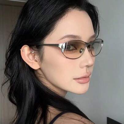 1pc Curved Fashion Glasses, UV Protection Fashionable Glasses Suitable For Photos And Outings