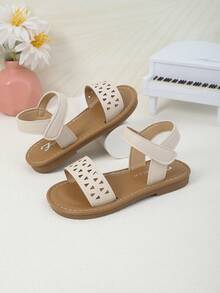 1 Pair Toddler/Kids Beige Flat Sandals, Soft PU Leather, Triangular Cutout, Hook And Loop Strap, Round Peep Toe, Non-Slip Soft Sole, Fashion Princess Style Beach/School/Party Wear, Suitable For 3-12 Years Old Girls, Spring/Summer 2026 - Beige - View 2