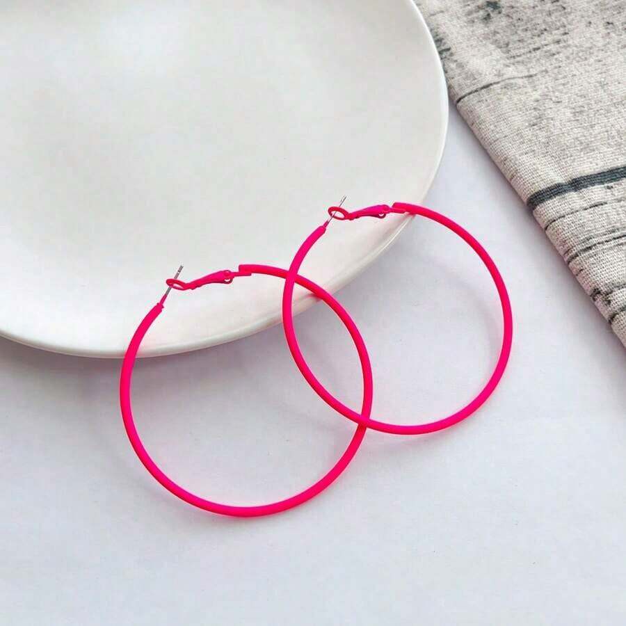 A Pair Of Women's Earrings, Both Elegant And Practical, Can Perfectly Match Any Outfit And Serve As An Ideal Accessory To Enhance The Overall Look. - 玫紅色 - 查看 1