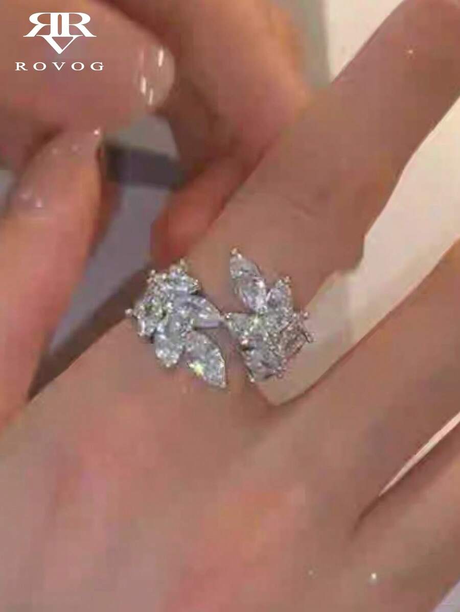 1pc Luxury Sparkling Cubic Zirconia Leaf Design Minimalist Elegant Adjustable Ring For Women