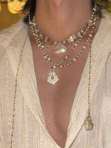 This Handmade Designer Calla Lily Necklace Is A Women's Necklace Featuring A Crystal And Pearl Tassel Pendant.It Is Adorned With An Elegant French Floral Pattern And Bohemian Style, Making It Very Suitable For Parties, Banquets, Weddings, Holidays, Vacations, Dates, And Other Occasions. - 粉色 - 查看 10